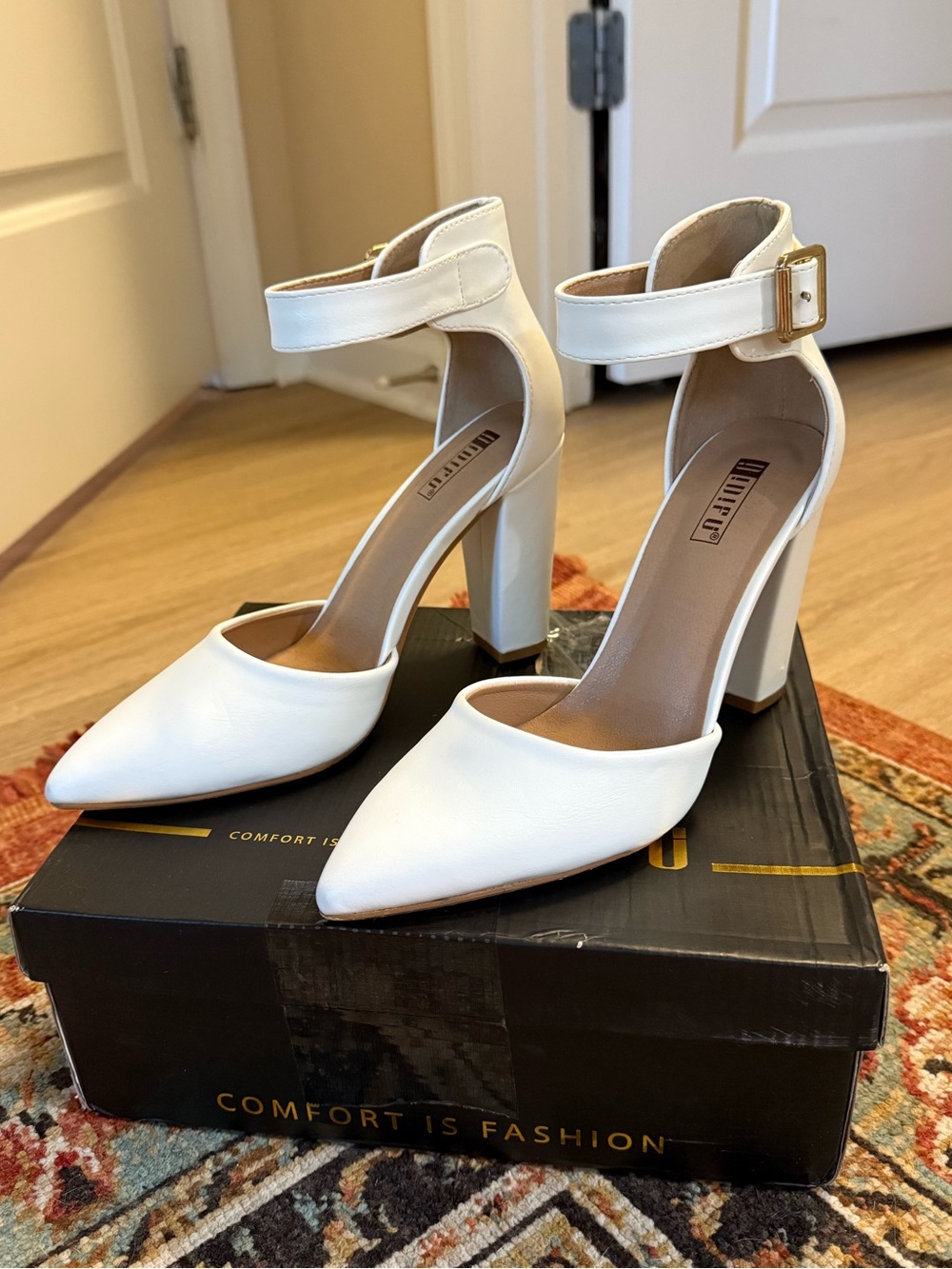 Women's White Pointed Toe Block Heels With Ankle Strap